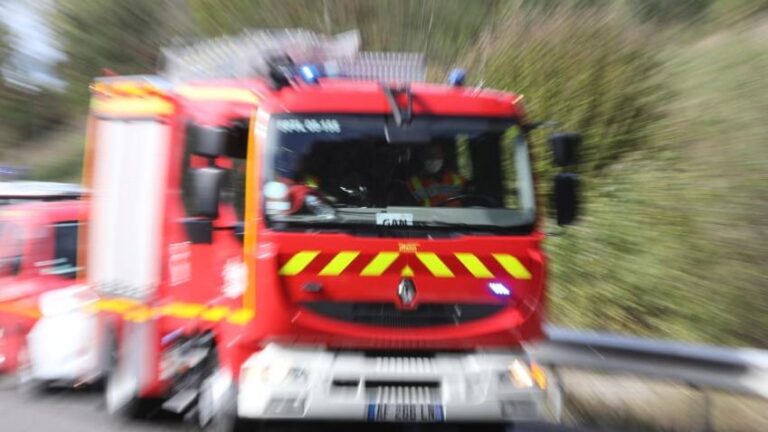 Ch_teau_Arnoux_Saint_Auban___Un_accident_nocturne_fait_une_victime_de_17_ans_et_trois_bless_s_dont_un_grave