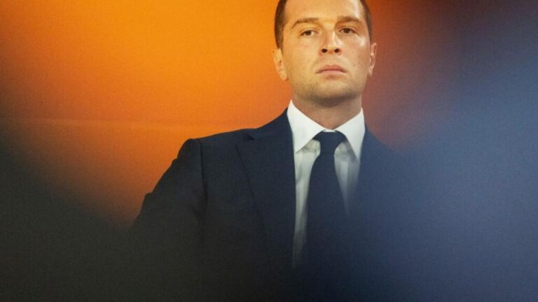 Cyril_Hanouna_accuse_L_a_Salam__d_rsquo_avoir_tendu_un_pi_ge___Jordan_Bardella_dans_Quelle__poque__