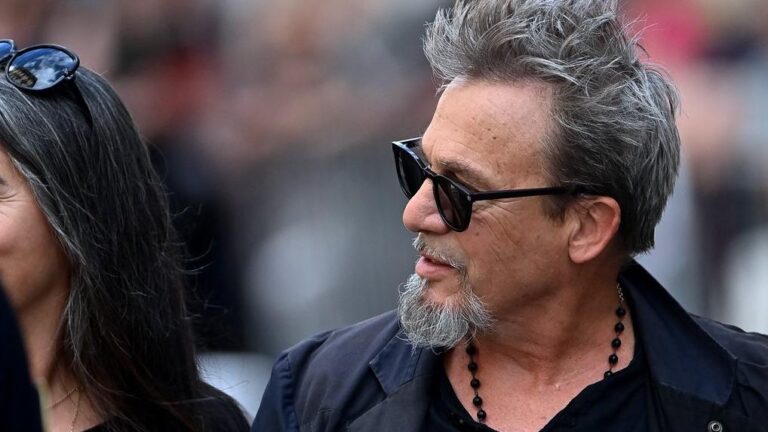 Florent_Pagny_d_fend_la_purge_de_l_rsquo__tat_argentin_____Supprimer_des_minist_res_et_virer_les_improductifs__c_rsquo_est_ce_qu_rsquo_il_faut_faire__