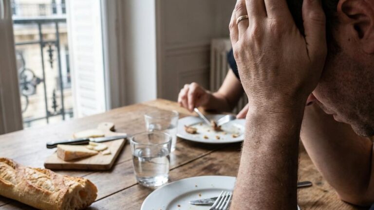Misophonie___une__tude_r_v_le_des_liens_g_n_tiques_communs_avec_l_rsquo_anxi_t___la_d_pression_et_le_stress_post_traumatique