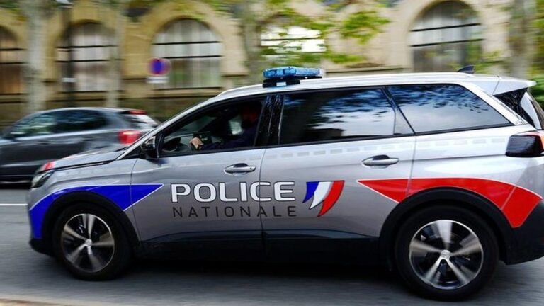 Refus_d_rsquo_obtemp_rer___Toulon___une_passag_re_gri_vement_bless_e_par_des_tirs_de_police__l_rsquo_IGPN_saisie